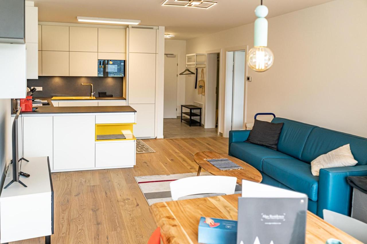 Top 5 Alpe Maritima - Traumhafte Ferienwohnung Mit Seeblick Und Bergkulisse Am Ossiacher See Annenheim Bagian luar foto