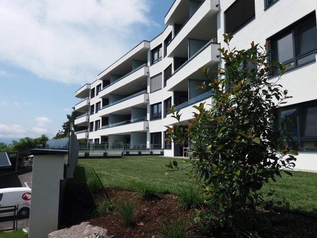 Top 5 Alpe Maritima - Traumhafte Ferienwohnung Mit Seeblick Und Bergkulisse Am Ossiacher See Annenheim Bagian luar foto